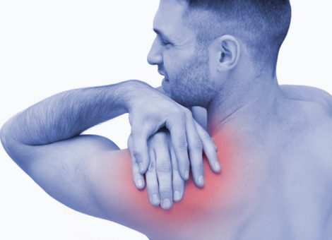 درد استخوان شانه: 8 دلیل و درمان